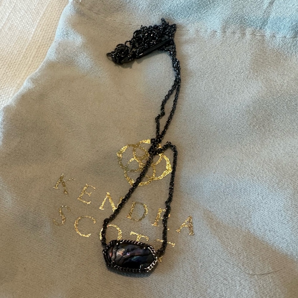 Kendra Scott Elisa Necklace